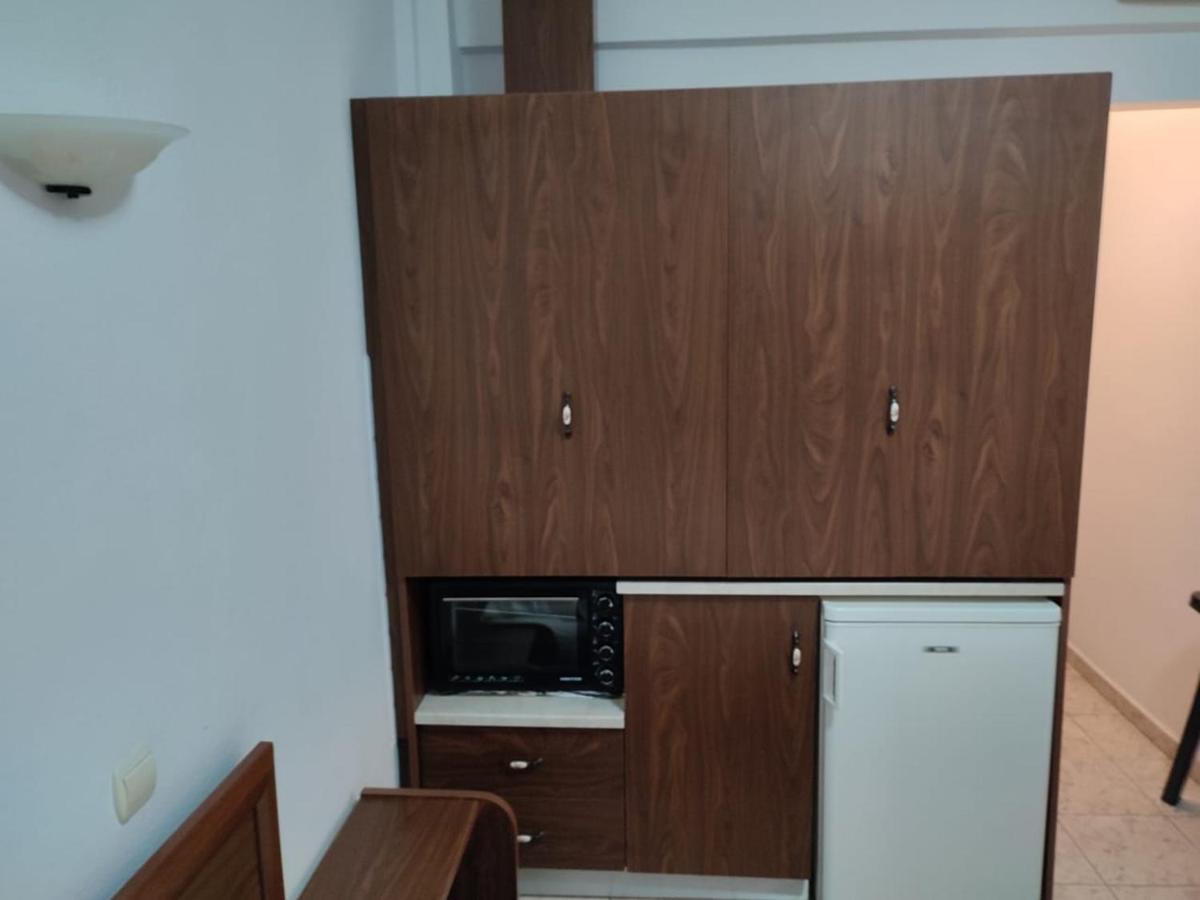 Ξενώνας Φωτεινη Ouranoupoli Exteriör bild